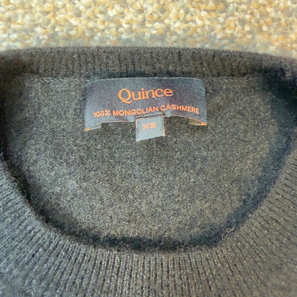 Quince Womens 100% Mongolian Cashmere Short Sleeve Crewneck Sweater Black XS - Picture 3 of 8